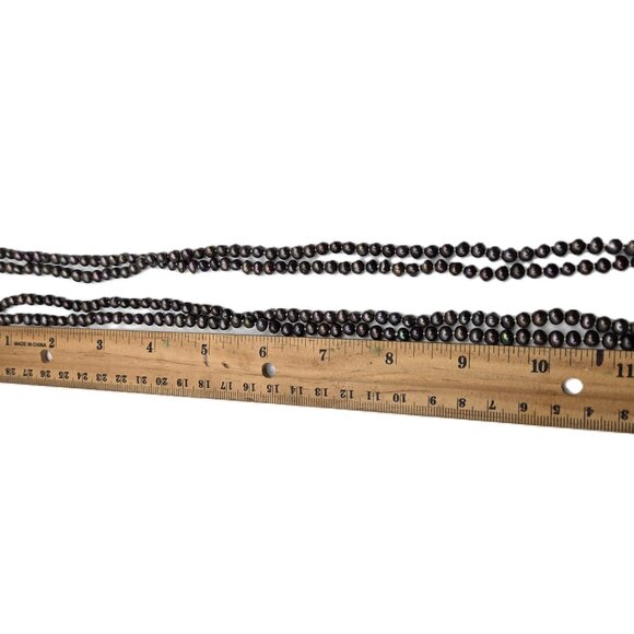 2 Sets of Necklaces 1-Chunky Beads LCi 9" & 1-Small Black Beads 24" - Picture 11 of 12